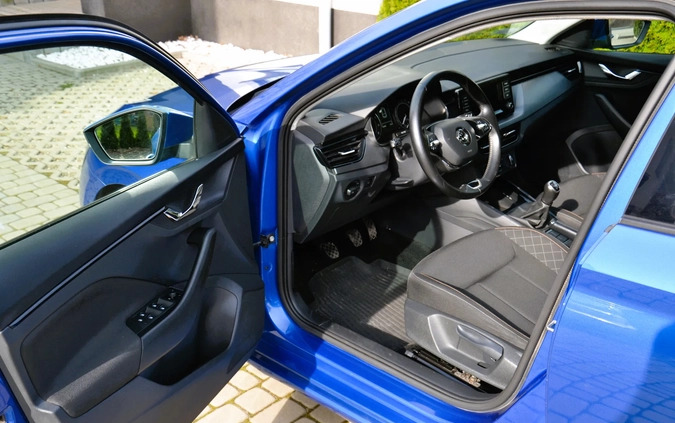 Skoda Scala cena 51000 przebieg: 133900, rok produkcji 2020 z Luboń małe 352